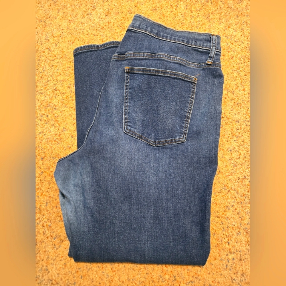 4 for $30 🌈 Gap Girlfriend Denim Blue Jeans size 33